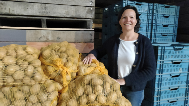 PCA-coördinator Ilse Eeckhout zag de aardappelteelt van dichtbij evolueren,  en ziet de uitdagingen van de sector duidelijk voor zich.