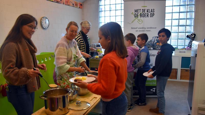 Met een WAP-actie wilde Inagro de band van de schoolgaande jeugd met hun voedsel versterken.