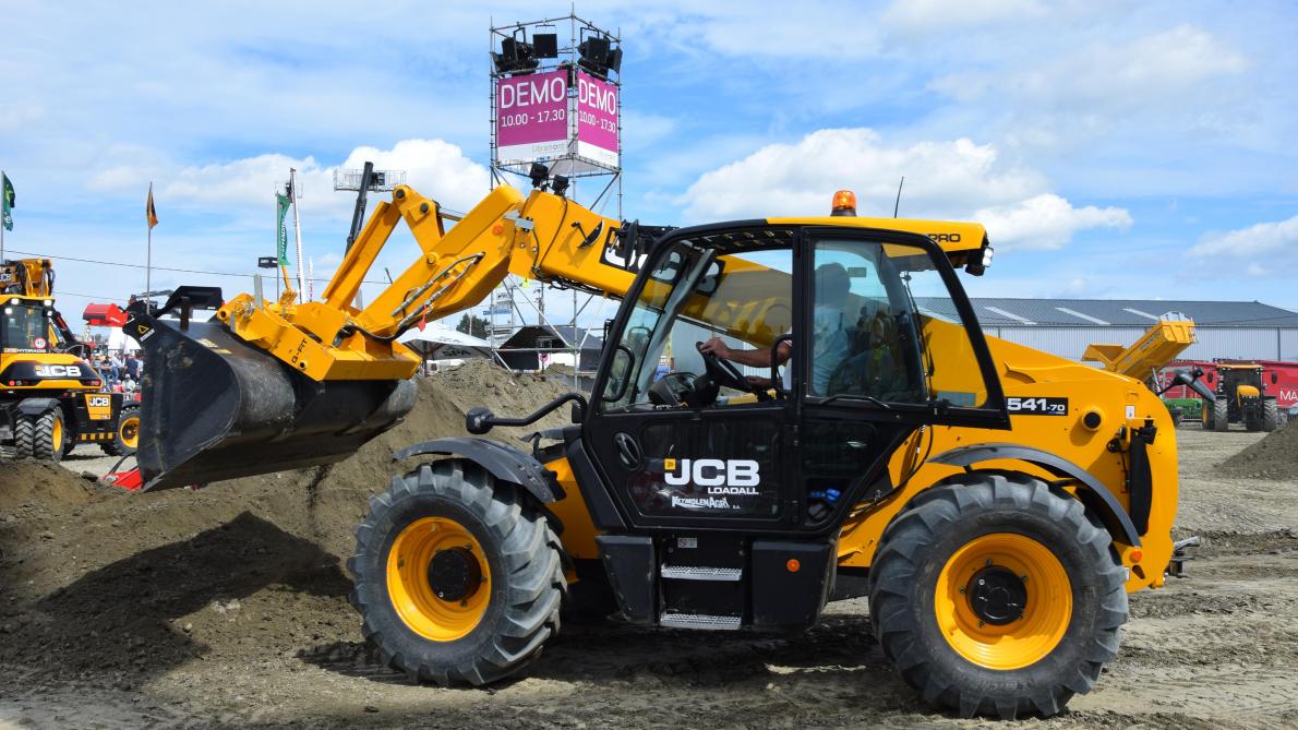JCB 541-70 Agri Pro verreiker met Dualtech VT transmissie.