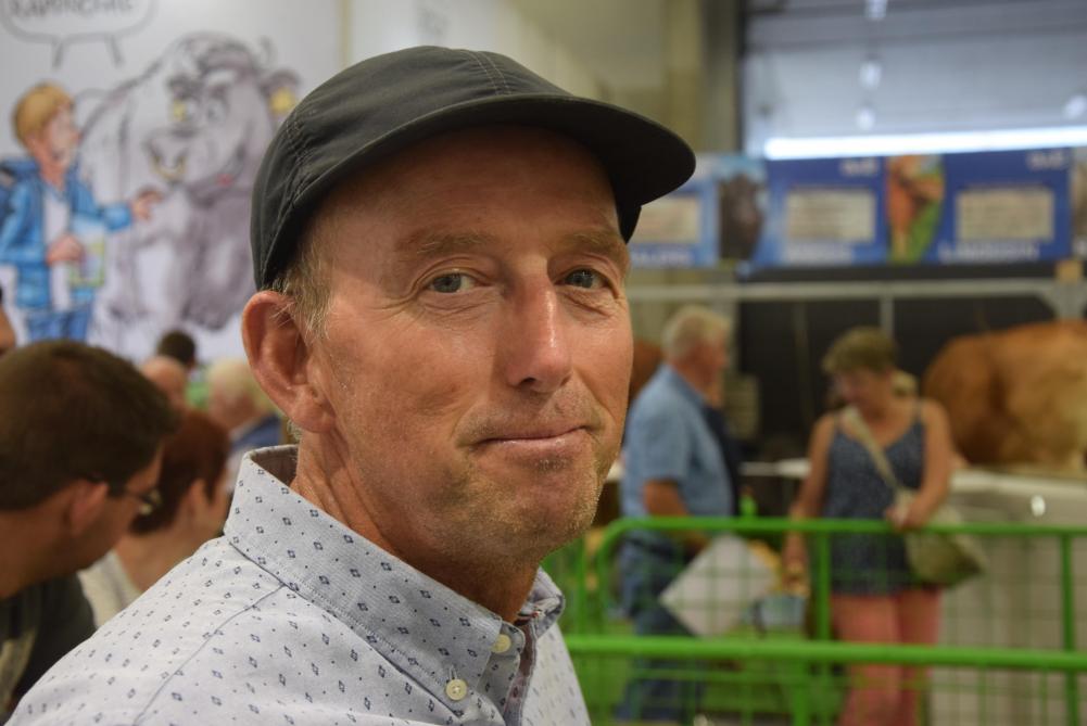 Jan Goyens uit Opglabbeek is onder de indruk van de omvang van de beurs.