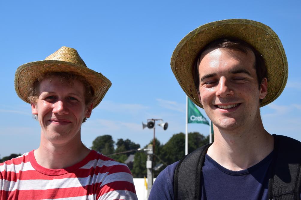 Toon Malfliet (l) gaat voor de eerste keer, Lieven Blancquaert (r) elk jaar, al sinds zijn tiende.