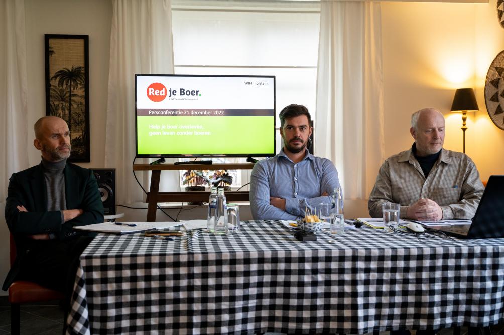 Meester Stijn Verbist (links), gaf zijn kijk als advocaat op de oneerlijke behandeling van de landbouwsector door de overheid binnen het stikstofakkoord.