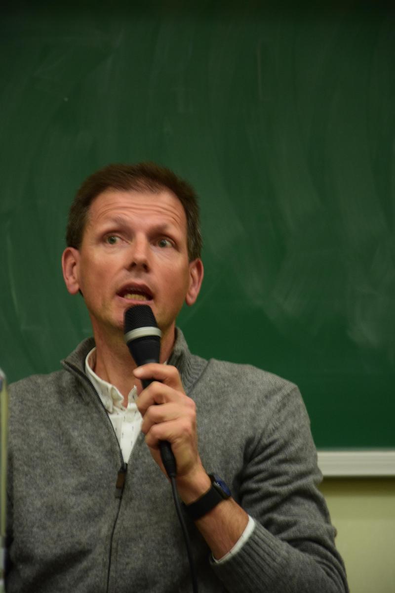 Dr. Custers: “Technisch valt er geen onderscheid te maken tussen een puntmutatie van nature en één die is aangebracht via gene editing”