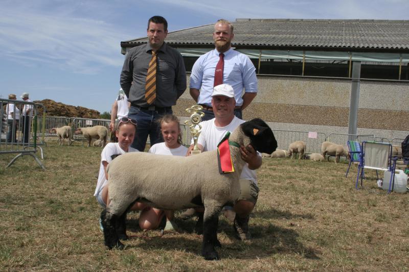 Dagkampioen Suffolk 1244-0083, Roels S. uit Oudegem.