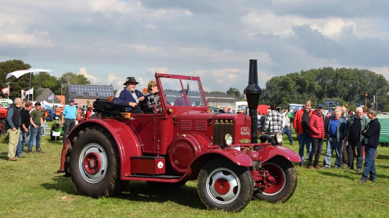 Tijdens de Werktuigendagen komen ook een aantal deelevenementen  sterk tot uiting, zoals het oldtimergebeuren.