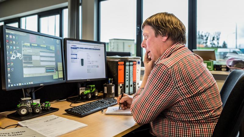 Bepco wil meer leveren dan onderdelen en werkt zo aan de technische ondersteuning bij zijn  producten via o.a. telefonisch contact.
