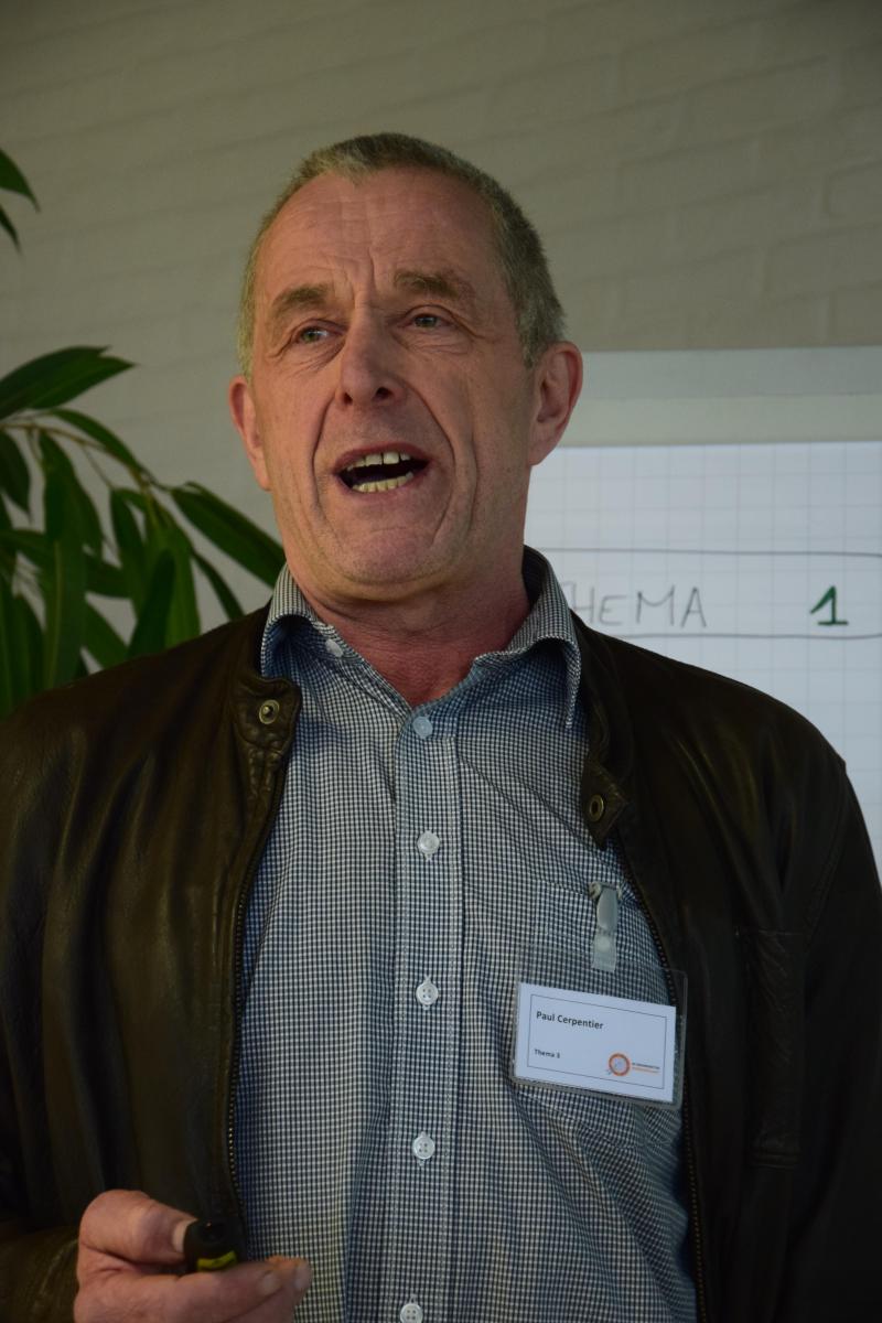Paul Cerpentier van ABS schat de kostprijsverhoging voor antibioticavrije productie van varkensvlees  op € 0,05 / kg.