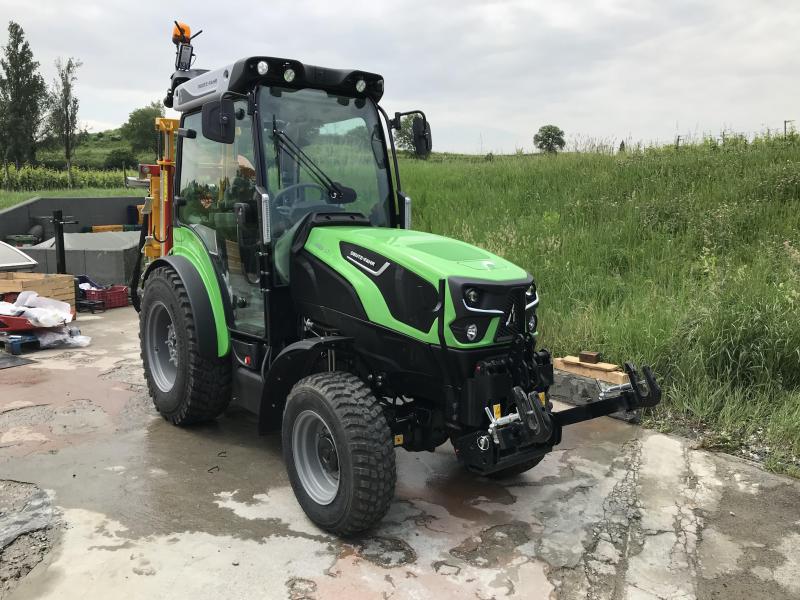 Van de Same Frutteto CVT S komt ook een groene Deutz-Fahr versie, de 5 DS TTV.