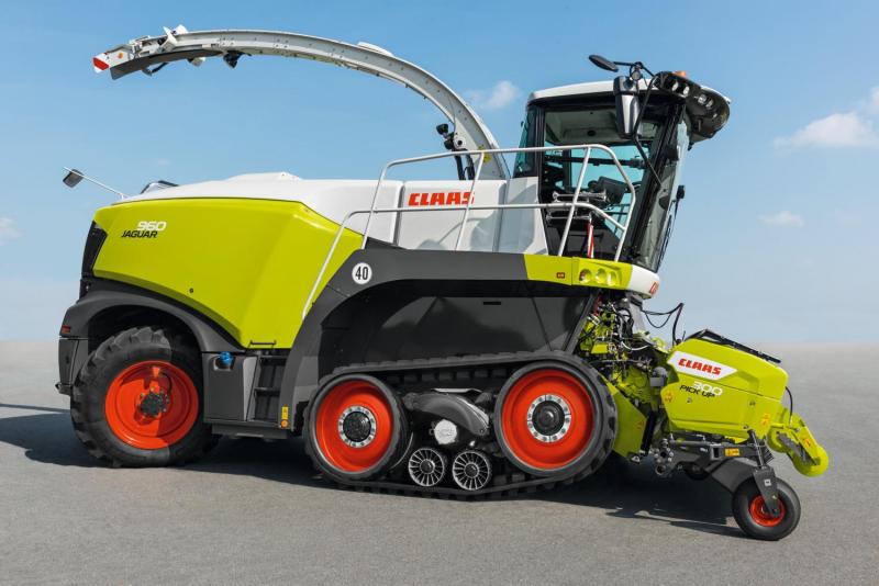 De Jaguar Terra Trac van Claas kreeg een gouden medaille. De rupsen van deze machine worden vanaf een bepaalde draaicirkel vooraan gehoffen. Dit vermijdt bodembeschading.