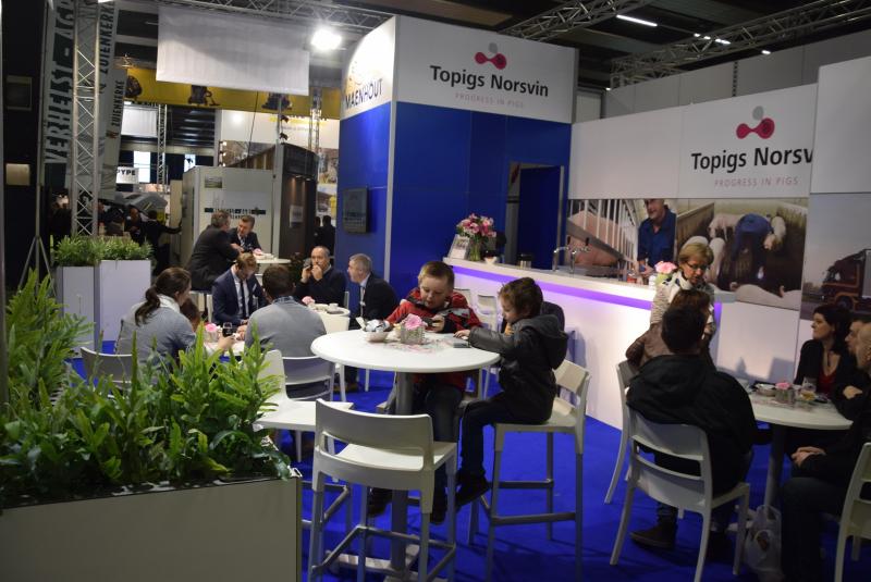 Op de beurs presenteren 107 exposanten zich.