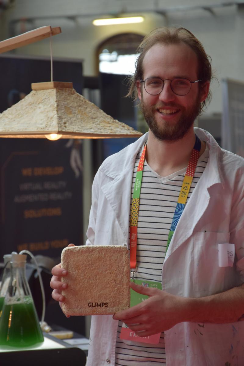Glimps, dat voortkomt uit ReaGent, maakt van mycelium biomateriaal.