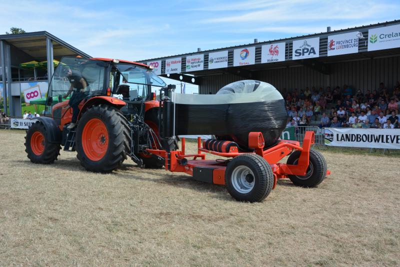 De geselecteerde machines verschijnen vier keer in de Grote Ring voor het publiek.