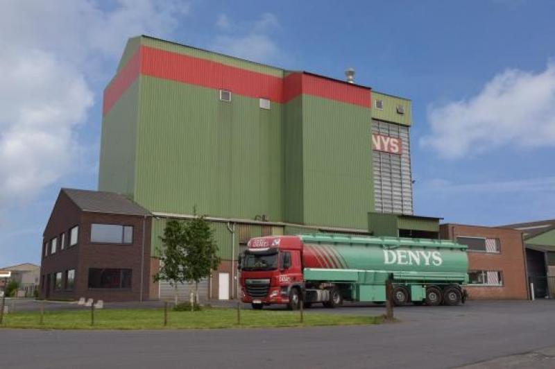 Voeders Decadt en Voeders Denys staan eind deze maand op de Agro Expo in Roeselare voor de eerste keer zij aan zij.