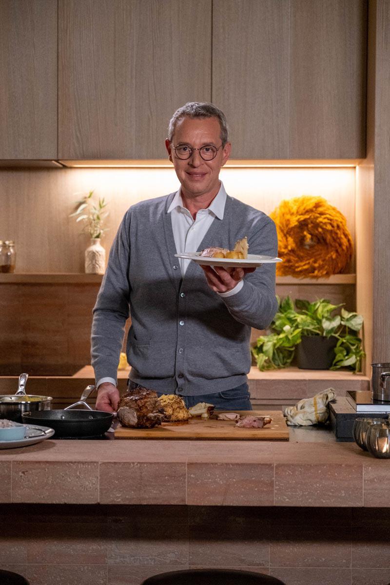 Topchef Bart Desmidt zet 4 afleveringen lang heerlijke en haalbare feestgerechten op tafel op Njam!