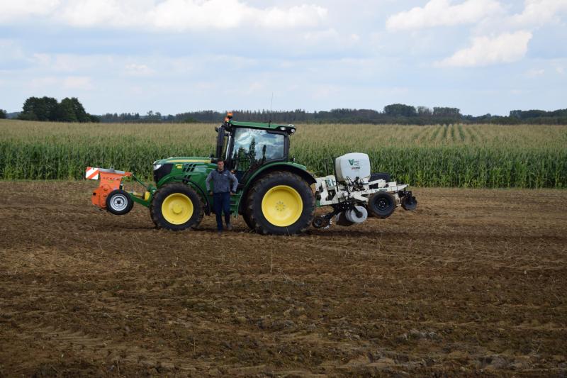 De Veris bodemscanner heeft meerdere sensors om verschillende parameters te meten.