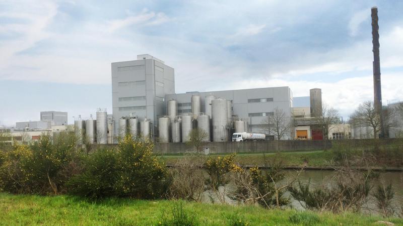 Water dat vroeger enkel werd gebruikt om de verschillende installaties in de fabriek in Aalter te reinigen, wordt nu opgevangen, gefilterd en hergebruikt.