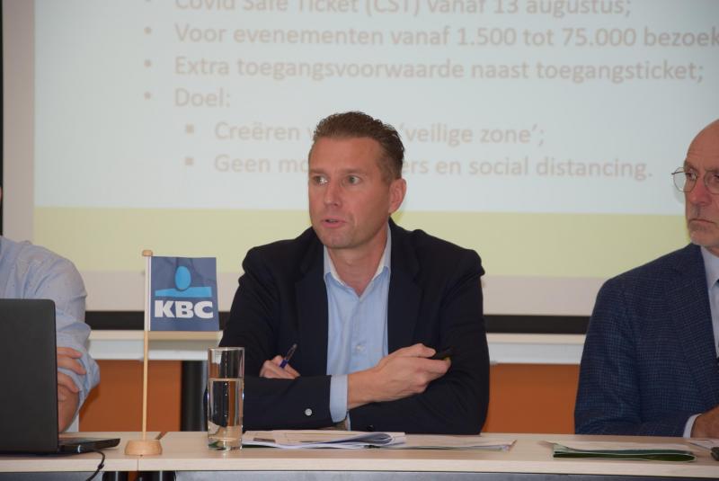 Zoals steeds gaat ook nu veel aandacht naar de veiligheid op en rond het beursterrein. Dit jaar komen daar nog de coronamaatregelen bij , stelde event manager Gunther De Mey tijdens de persconferentie.