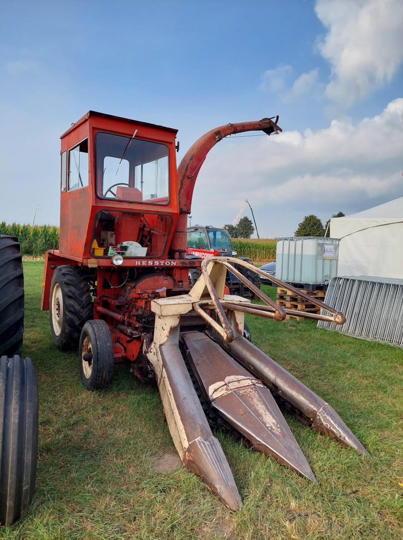 Hesston 7420 hakselaar uit 1972.
