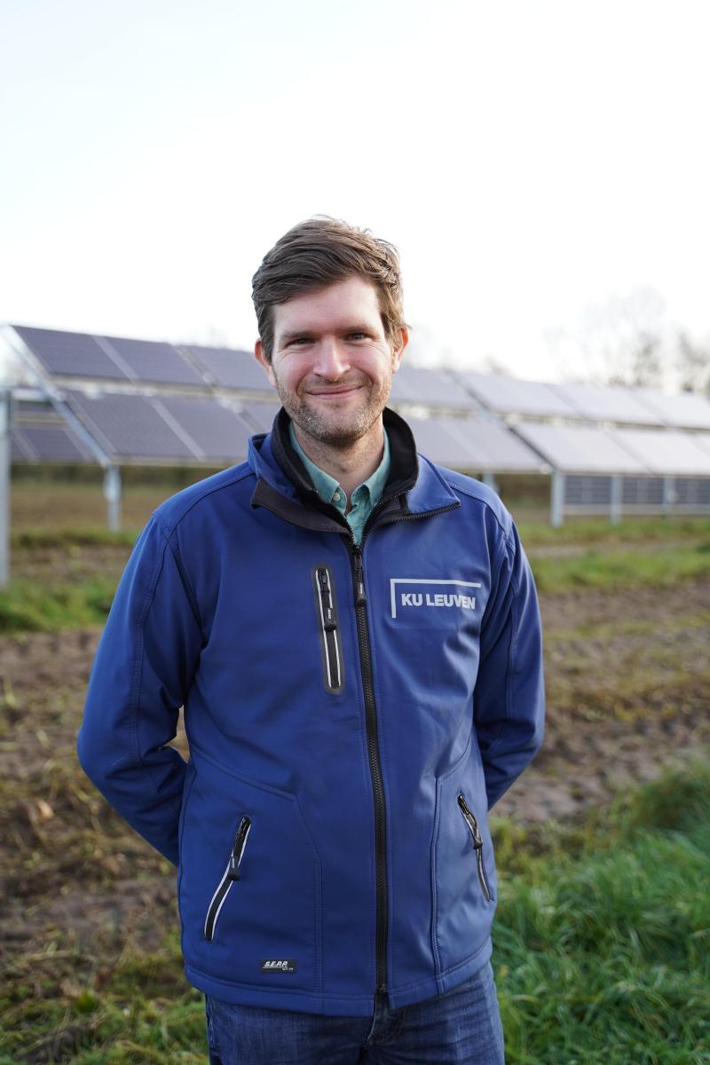 Onderzoeker Thomas Reher werkt nauw samen met Herman om de bieten- en  energieopbrengst zo hoog mogelijk te krijgen.