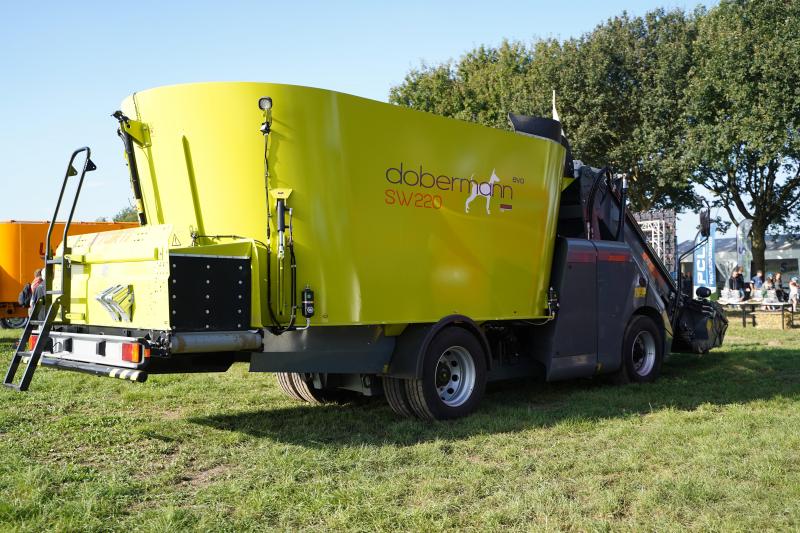 Storte Dobermann SW220 AS EVO