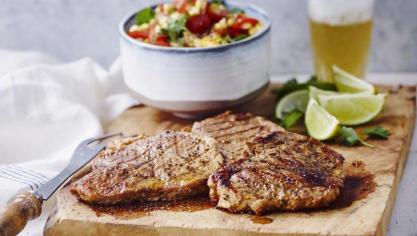 gegrilde_varkensschouder_met_tomatensalsa_en_mais_1