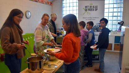 Met een WAP-actie wilde Inagro de band van de schoolgaande jeugd met hun voedsel versterken.
