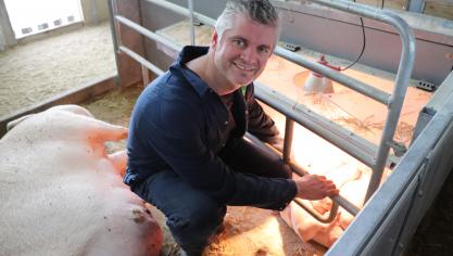 Varkenshouder Jeroen Koks: “Op de winkelwagentjes van de Albert Heijn-supermarkten waar ons vlees verkocht wordt, staat het logo van ons Zonvarken-concept. Wij willen niet 