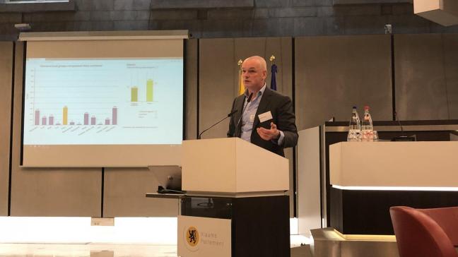 Volgens Stephan Peters van NZO moet het debat vooral genuanceerd blijven, en is van een zuivelloze toekomst geen heil te verwachten.