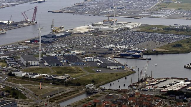 De haven van Zeebrugge heeft een zogenaamde Green Lane geïnstalleerd voor de export van bederfbare goederen op momenten van grote drukte.