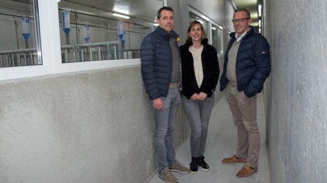Bart Clincke en Veerle Depreitere met Wim Van Hoecke (rechts) in de kijkgang.
