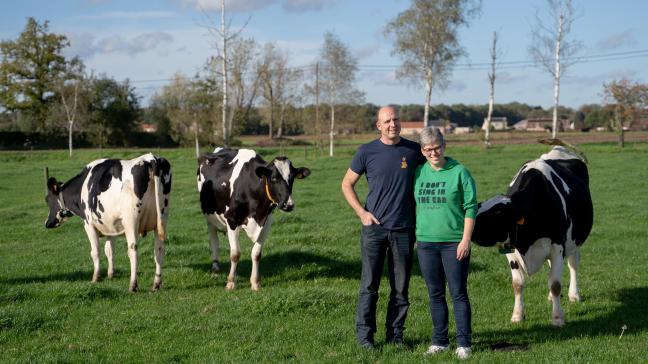 Binnenkort zullen Raf en Bieke van melksysteem veranderen en 2 robots plaatsen.  Ze hopen dat de weidegang dan nog steeds goed zal verlopen.