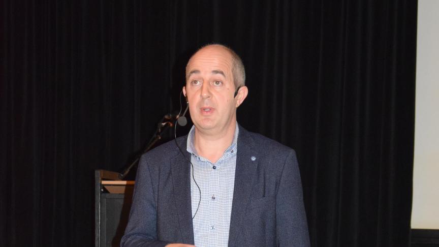 Guy Vandepoel, lid hoofdbestuur van 
Boerenbond, schetste op een studiedag van het PCA de aardappelteler van morgen.