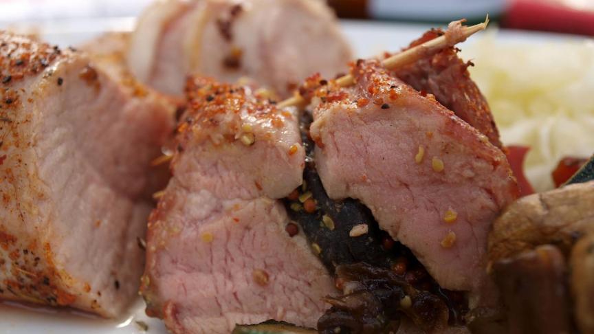 Colruyt roept varkenshaasjes terug vanwege salmonellabesmetting.