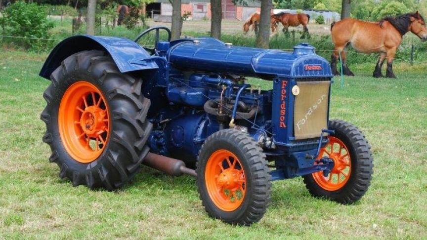 In Bocholt staan alle Fordson-modellen alvorens de naam in Ford  veranderde.