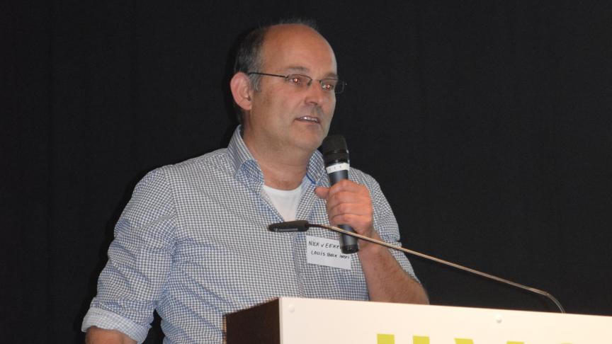 Nick van Eekeren ziet in gras de ideale verhoger van het organischestofgehalte.