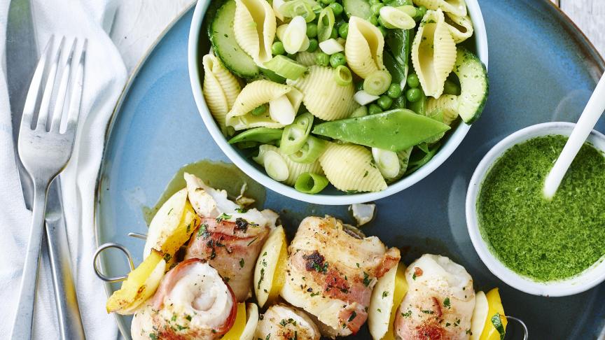 2019-01-18 Visbrochette van wijting en roodbaars met een groene pastasalade (2)