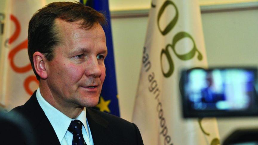 Pekka Pesonen vertegenwoordigt boeren in het Europese debat.