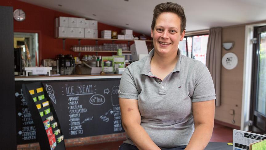 Op een goede zondag, komen circa 1.000 mensen wat eten en drinken bij Het Boerenijsje, aldus Mieke Aertsen.