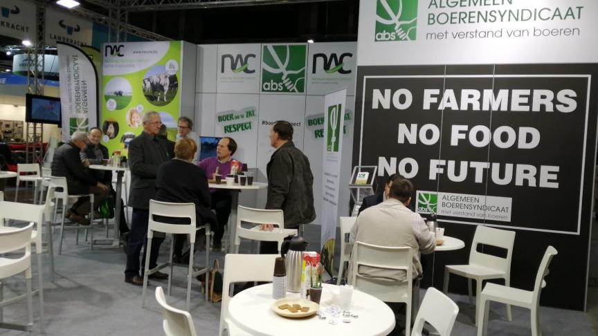 Op Agribex 2019 blijft ABS onze ’Boer (M/V) zkt respect’-pinactie uitvoeren.