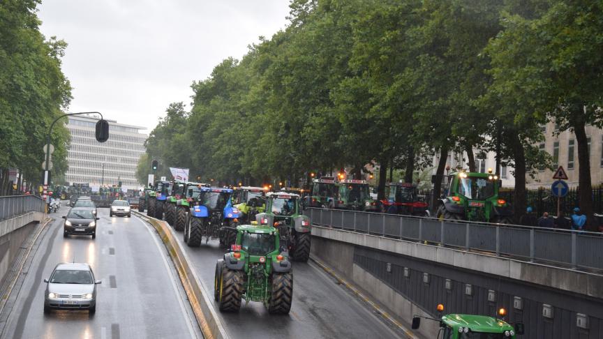 De landbouwers zijn echt bezorgd. Hun toekomst hangt af van het Europees budget.