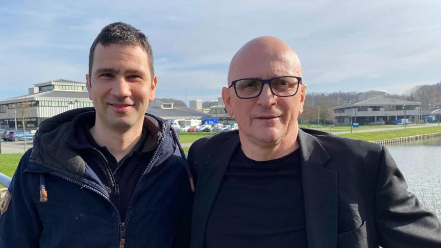 Professoren Bart Pardon en Hans Nauwyck, beiden verbonden aan de faculteit diergeneeskunde van de UGent.