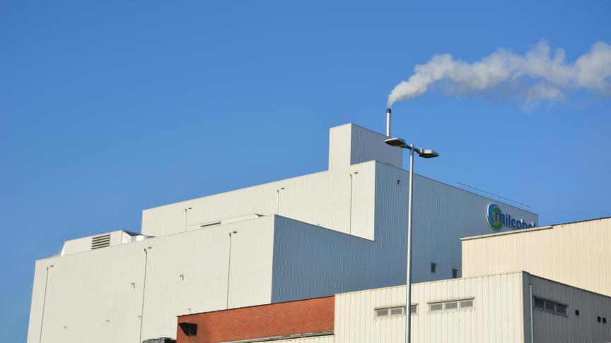 De overheid vreest dat de voedinsmiddelensector en de landbouw een tekort aan arbeidskrachten oploopt, door het coronavirus.