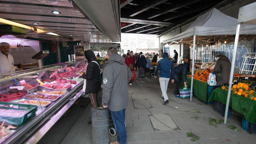 Minister van Binnenlandse Zaken Pieter De Crem (CD&V) toonde zich ook voorstander om ‘de marktkamers een perspectief’ te geven.