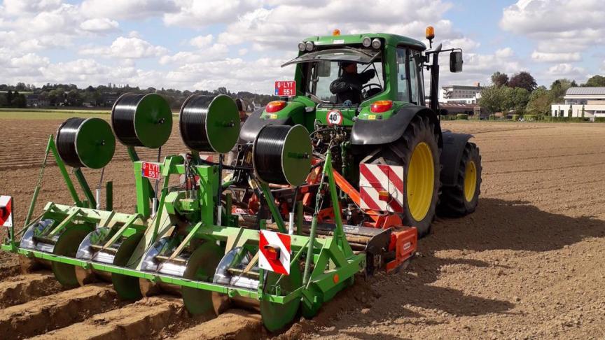 Onderzoekers zoeken naar oplossingen voor een meer droogteresistente landbouw.
