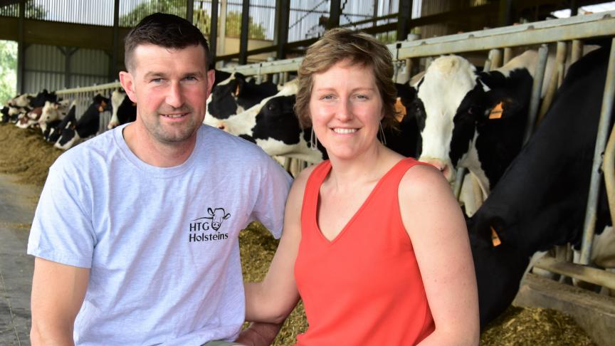 Steven Van der Looven en Isabelle Baekelandt op het Hof ter Galeien