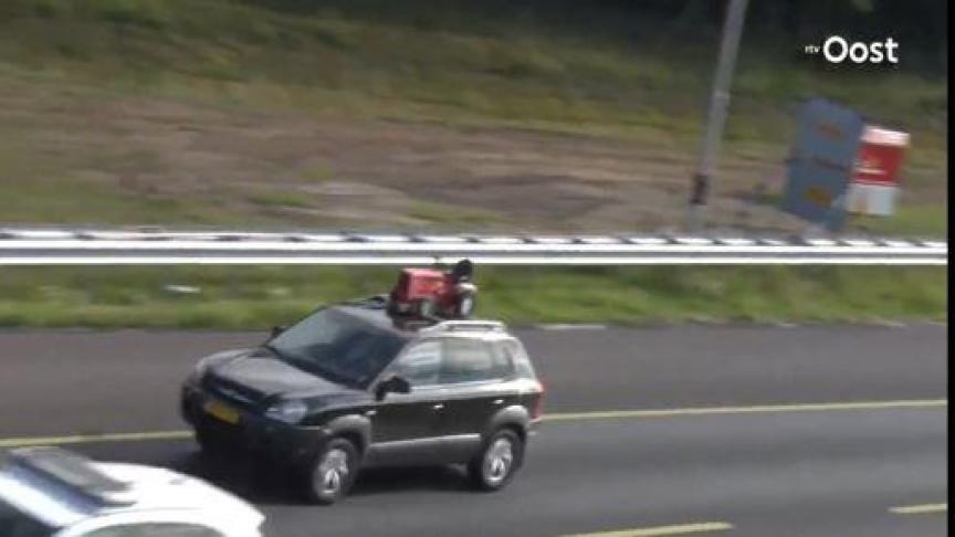 Landbouwvoertuigen mogen vandaag niet naar Utrecht, maar boeren zijn creatief...