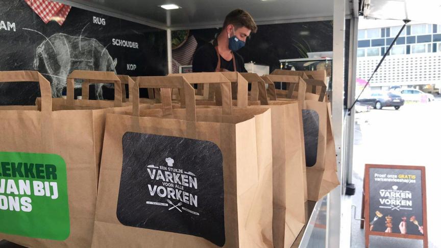 VLAM, het Vlaams Centrum voor Agro- en Visserijmarketing, zet het varkensvlees volop in de kijker met de actie ‘Varken voor alle vorken’.