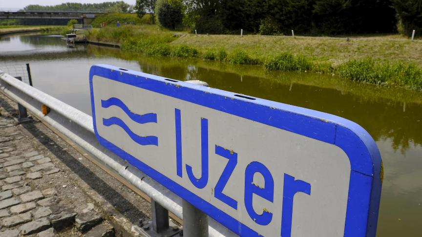 Voorlopig blijven de geldende beperkingen omtrent watercaptatie van kracht. Op de IJzer gelden deze momenteel niet.