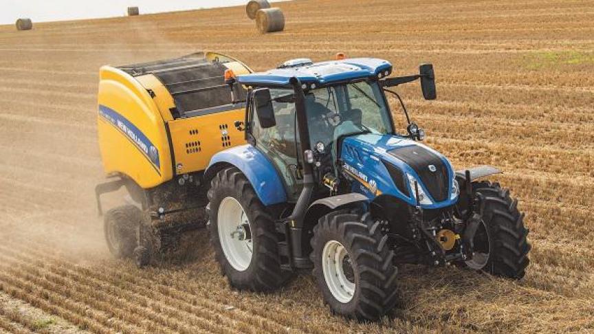 De T6.160 is een 135pk model dat er naast het bestaande 145 pk model bij komt.