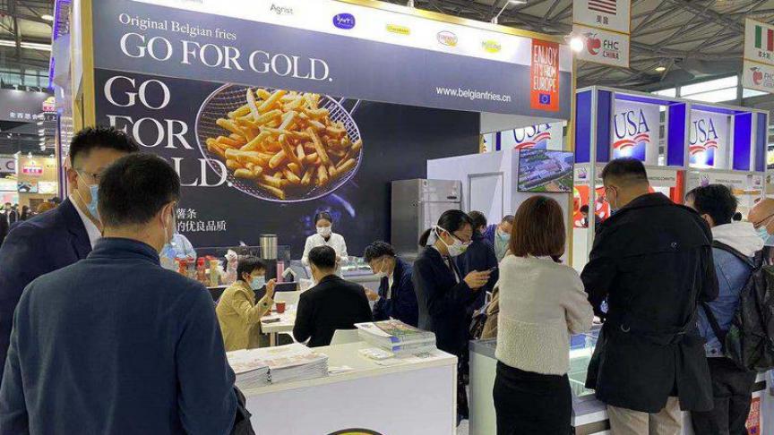 ‘Go-for-Gold’ verwijst zowel naar de ‘Original Belgian Fries’ als een premium product als naar de gouden kleur van de perfecte frietjes.